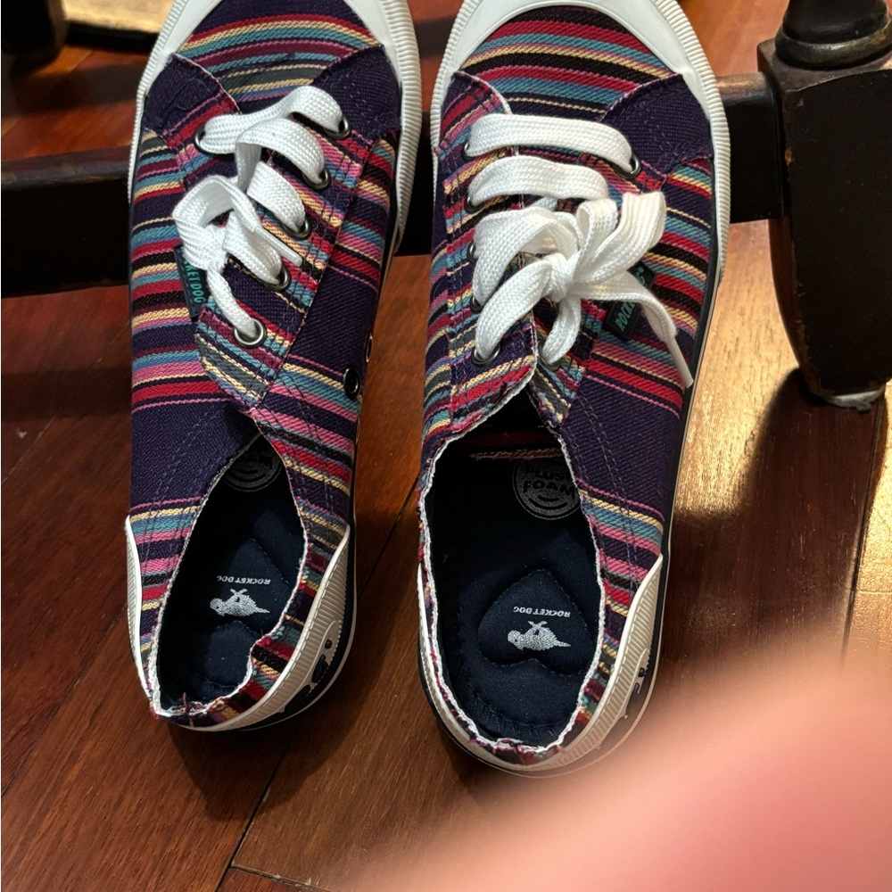 Navy Canvas Sneakers with White Laces